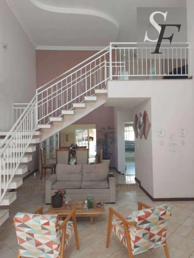 Sobrado, 3 quartos, 300 m² - Foto 1