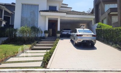 Casa, 3 quartos, 325 m² - Foto 1
