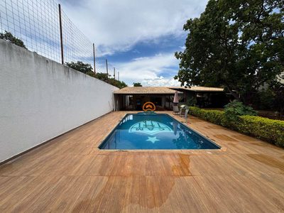 Casa, 3 quartos, 198 m² - Foto 1