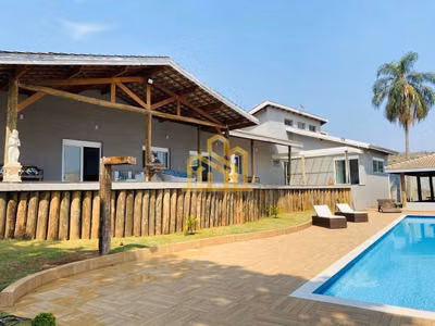 Chácara, 4 quartos, 4000 m² - Foto 1
