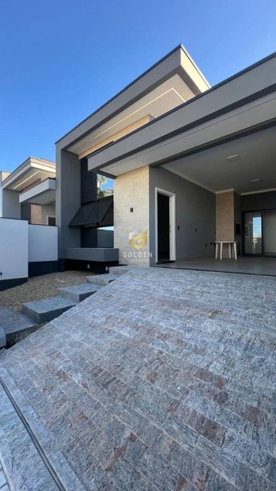 Casa, 3 quartos, 124 m² - Foto 1