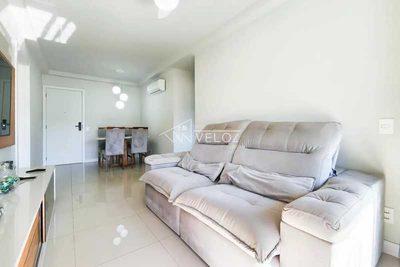 Apartamento, 2 quartos, 74 m² - Foto 1