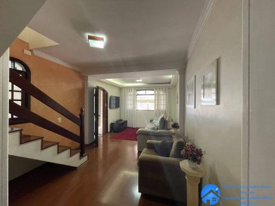 Casa, 3 quartos, 242 m² - Foto 3
