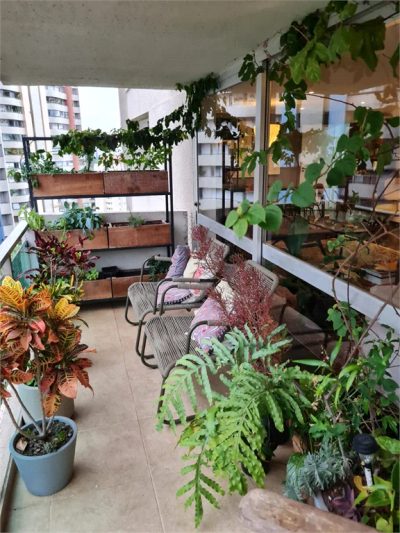 Apartamento, 3 quartos, 220 m² - Foto 2