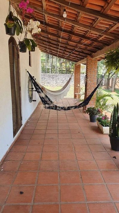 Chácara, 3 quartos, 2408 m² - Foto 2