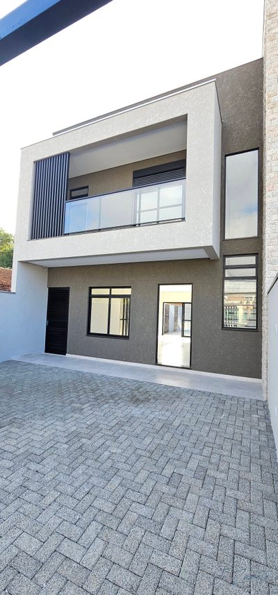Casa, 3 quartos, 168 m² - Foto 2