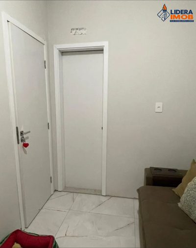 Casa, 4 quartos, 250 m² - Foto 2