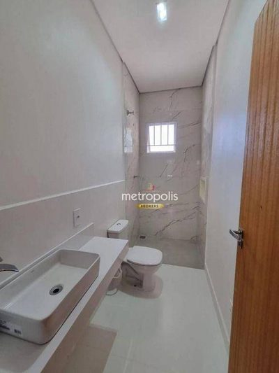 Casa, 4 quartos, 270 m² - Foto 1