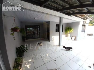 Casa, 4 quartos, 120 m² - Foto 2