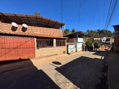 Casa, 2 quartos, 162 m² - Foto 1