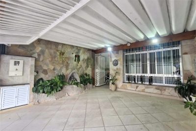 Sobrado, 3 quartos, 172 m² - Foto 1