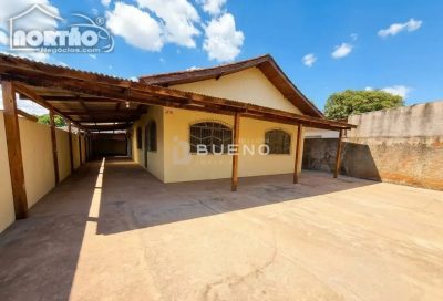 Casa, 4 quartos - Foto 1