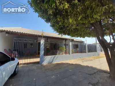 Casa, 2 quartos, 174 m² - Foto 1
