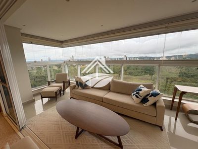 Apartamento, 3 quartos, 208 m² - Foto 1