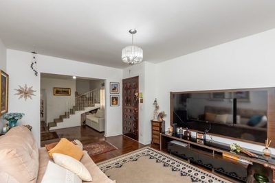 Casa, 3 quartos, 179 m² - Foto 1