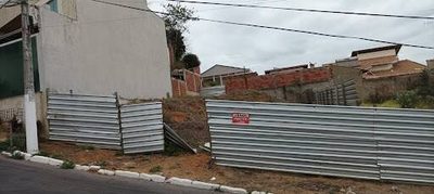 Terreno, 301 m² - Foto 1