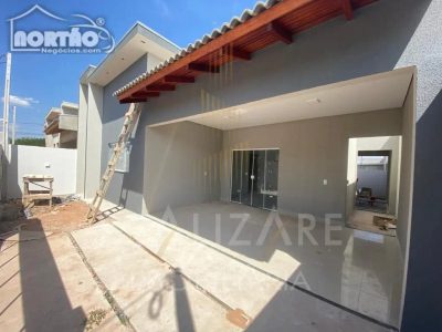 Casa, 3 quartos, 103 m² - Foto 1