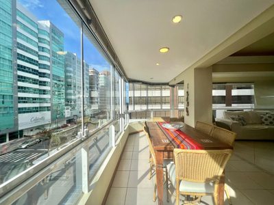 Apartamento, 3 quartos, 143 m² - Foto 1