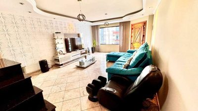 Sobrado, 3 quartos, 366 m² - Foto 1