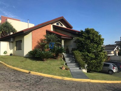 Casa, 3 quartos, 276 m² - Foto 2