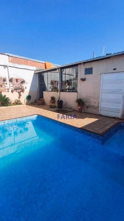 Casa, 3 quartos, 150 m² - Foto 1