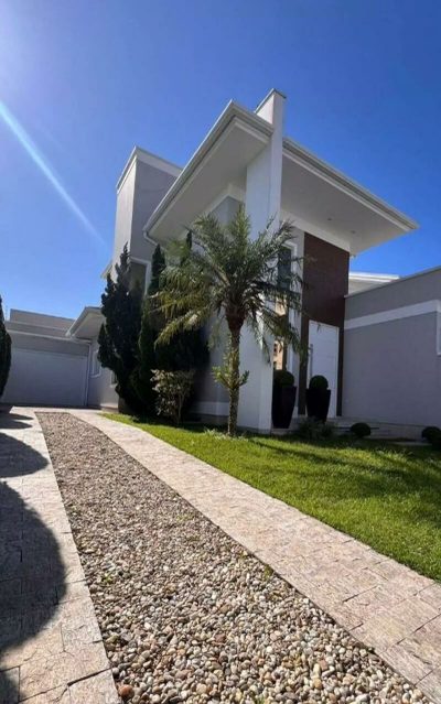 Casa, 3 quartos, 222 m² - Foto 2