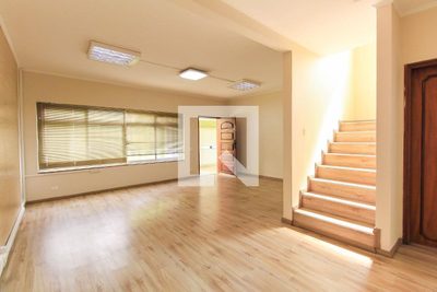 Casa, 3 quartos, 250 m² - Foto 4