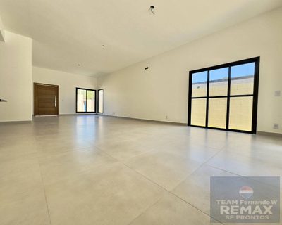 Casa, 3 quartos, 245 m² - Foto 3