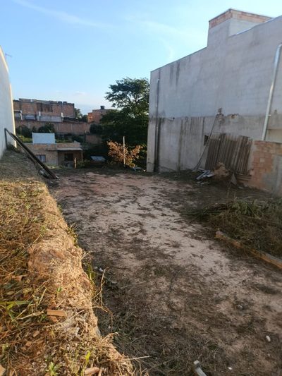 Terreno, 203 m² - Foto 2
