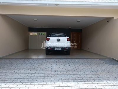 Casa, 4 quartos, 300 m² - Foto 2