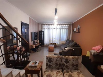 Sobrado, 4 quartos, 190 m² - Foto 1