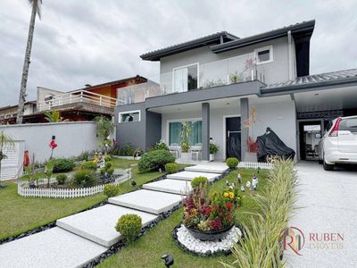 Sobrado, 3 quartos, 252 m² - Foto 1