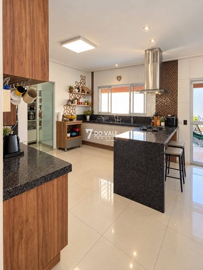 Casa, 3 quartos, 200 m² - Foto 5