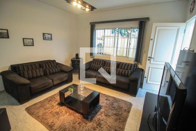 Casa, 3 quartos, 170 m² - Foto 2