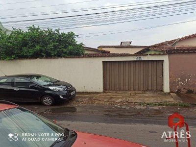 Casa, 2 quartos, 200 m² - Foto 1