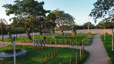 Terreno, 180 m² - Foto 1