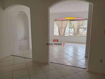 Casa, 3 quartos, 185 m² - Foto 2