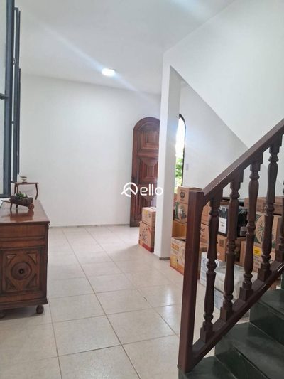 Casa, 3 quartos, 248 m² - Foto 4