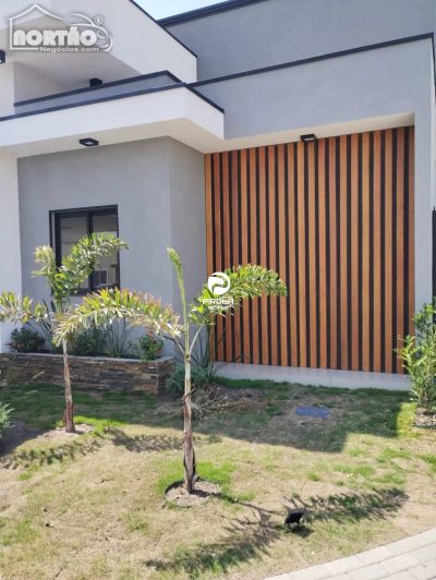 Casa, 4 quartos, 215 m² - Foto 2