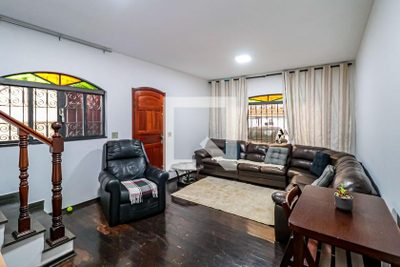 Casa, 4 quartos, 190 m² - Foto 2