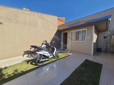 Casa, 3 quartos, 98 m² - Foto 1