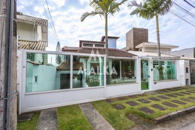 Casa, 4 quartos, 327 m² - Foto 5