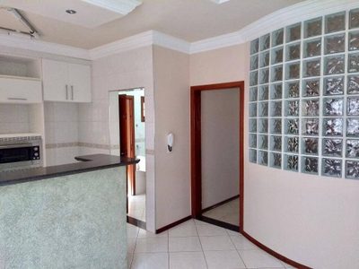 Sobrado, 3 quartos, 200 m² - Foto 2