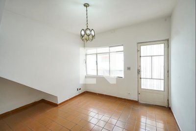 Casa, 2 quartos, 150 m² - Foto 1
