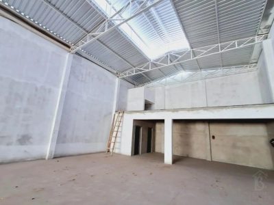 Loja-Salão, 400 m² - Foto 1