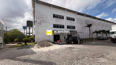 Loja-Salão, 300 m² - Foto 1