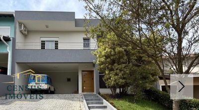 Casa, 3 quartos, 258 m² - Foto 1