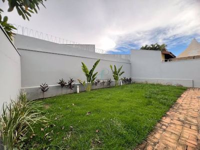 Casa, 3 quartos, 287 m² - Foto 3