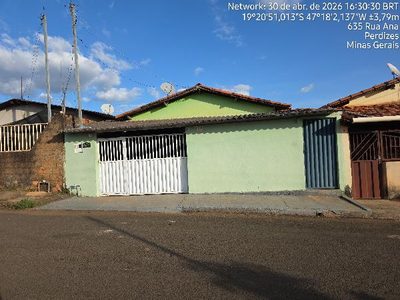 Casa, 2 quartos, 177 m² - Foto 1