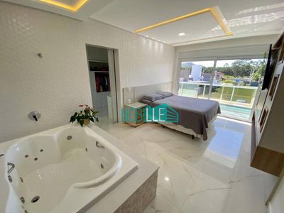 Casa, 4 quartos, 300 m² - Foto 1